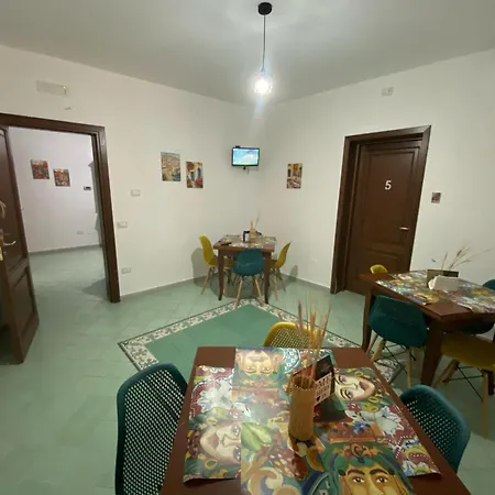 Le 5 Torri Bed & Breakfast