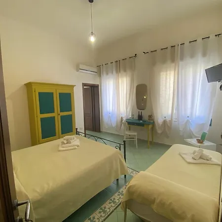 Bed & Breakfast Le 5 Torri