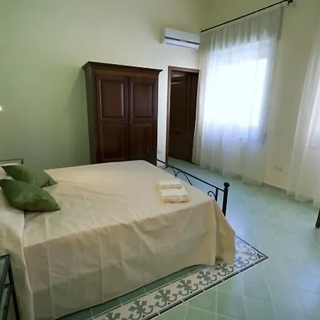 Bed & Breakfast Le 5 Torri